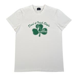 American Eagle Outfitters “Doin It Irish Style” Surf Ireland Graphic Shirt Small